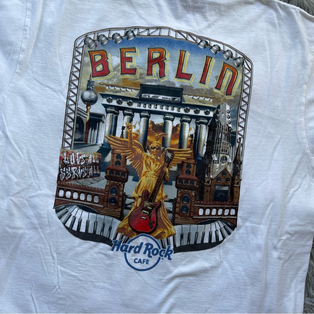 Hard Rock Cafe Berlin Tee - Picture 4 of 8